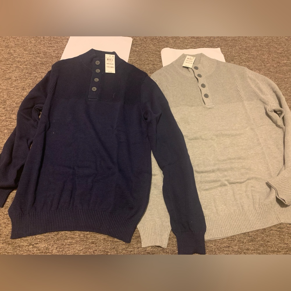 MENS SIZE MEDIUM SWEATERS